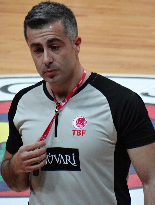Serhat Büker portresi
