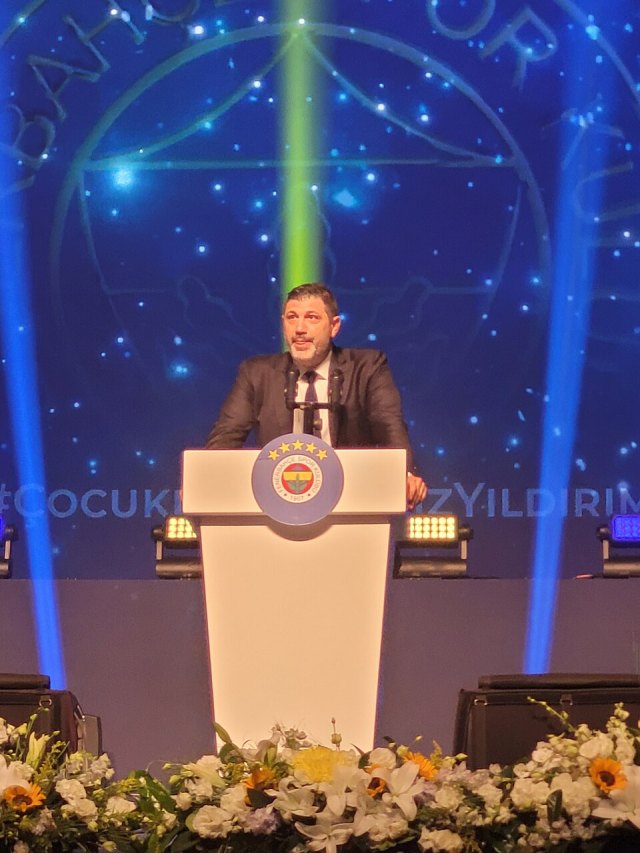 Ömer Onan portresi