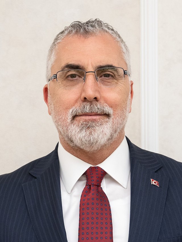 Vedat Işıkhan portresi