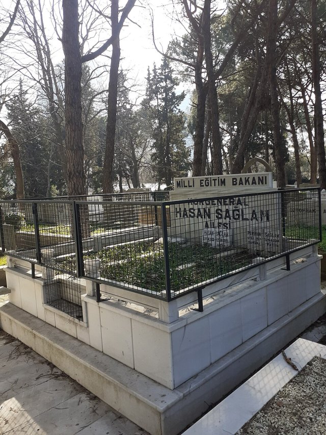 Hasan Sağlam portresi