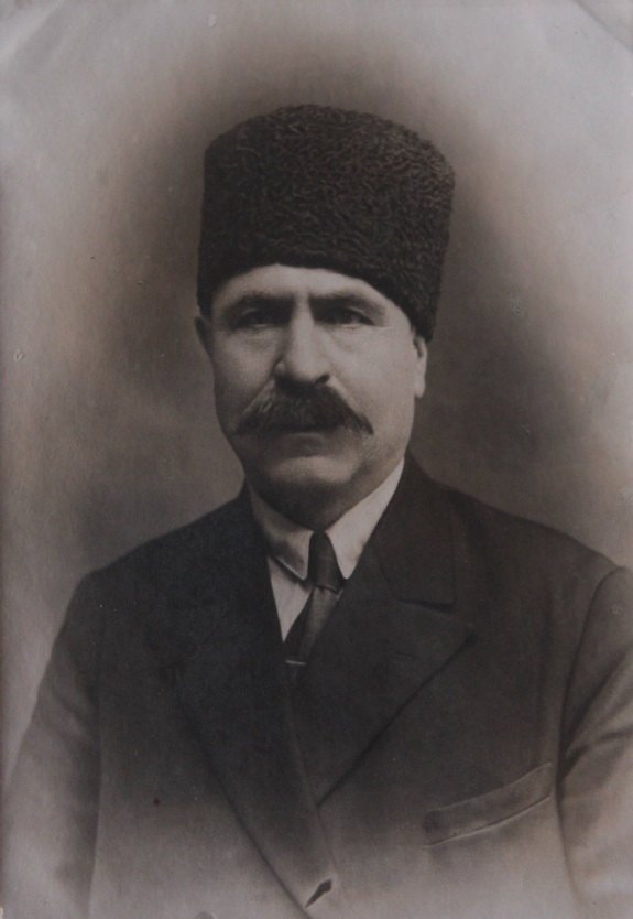Kasım Yolageldili portresi